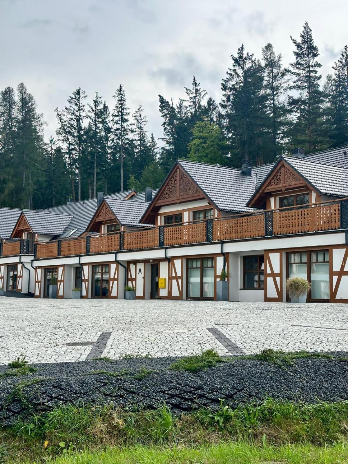 Osada Seidorf Kolo Karpacza Aparthotel Sosnowka  Exterior photo